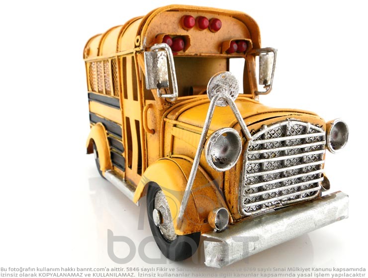 School Bus Metal Kumbara